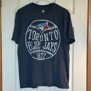 Ladies Navy Toronto Blue Jays Graphic Tee, size medium